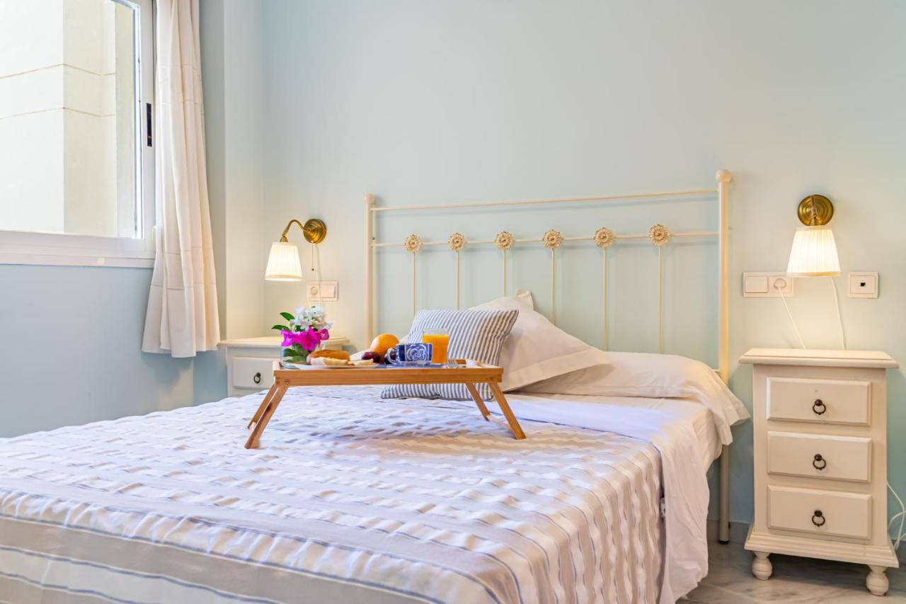Sun & Sand Beach Apartment Марбелья Экстерьер фото